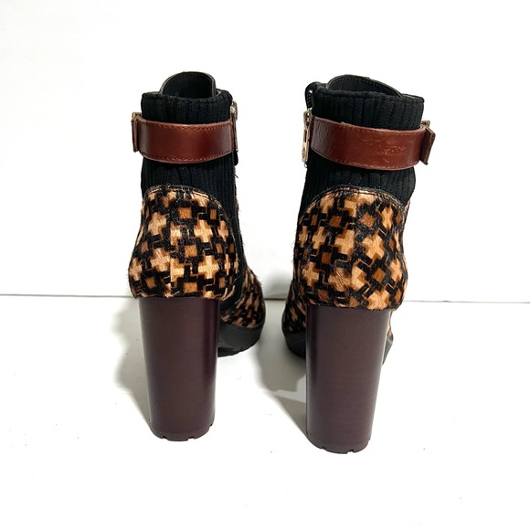NWT New Antonio Melani Parton Calf Hair High Block Multi Heel Zip Ankle Boot 6.5 - Picture 9 of 13